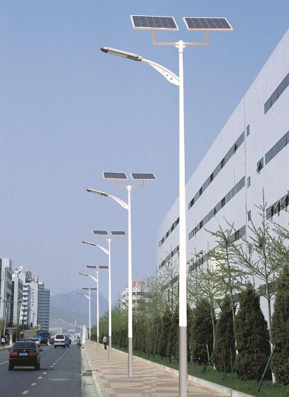 太陽能路燈