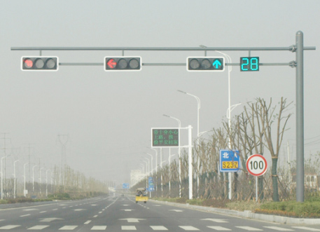 機(jī)動車信號燈桿