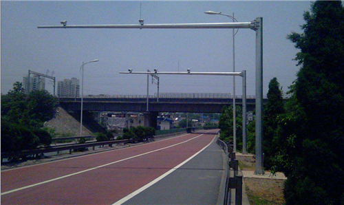 電子警察